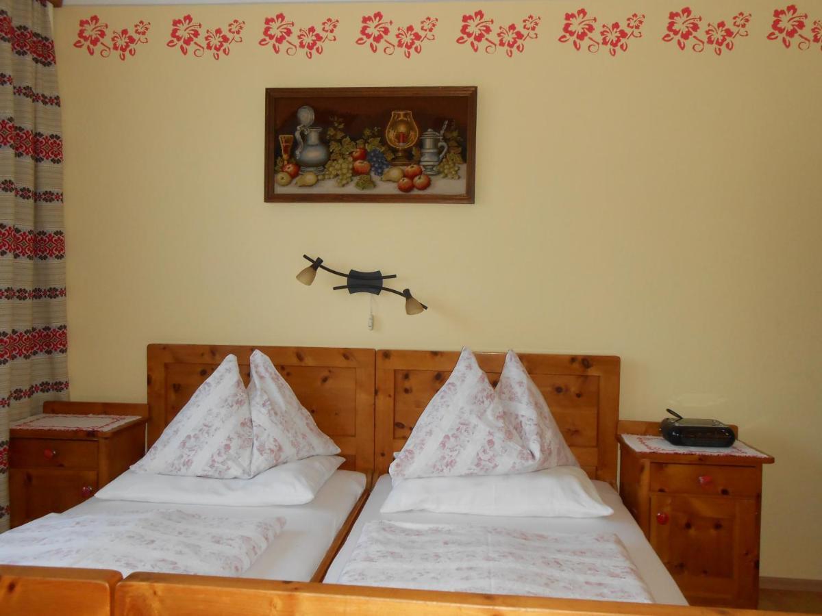Gaestehaus Unterlaenger- Lass Die Seele Lachen Villa Krems in Kaernten Room photo